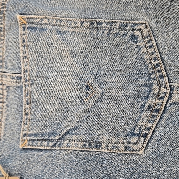 HUDSON BARBARA HI-RISE VENT BABY BOOTCUT JEANS. SIZE 30. INDIGO PEACE. - Picture 14 of 14